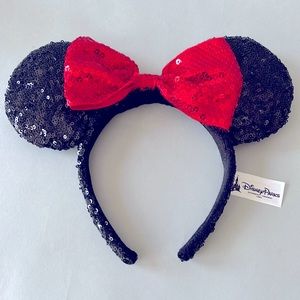 Disney Parks Minnie Mouse Head Band Black and Red